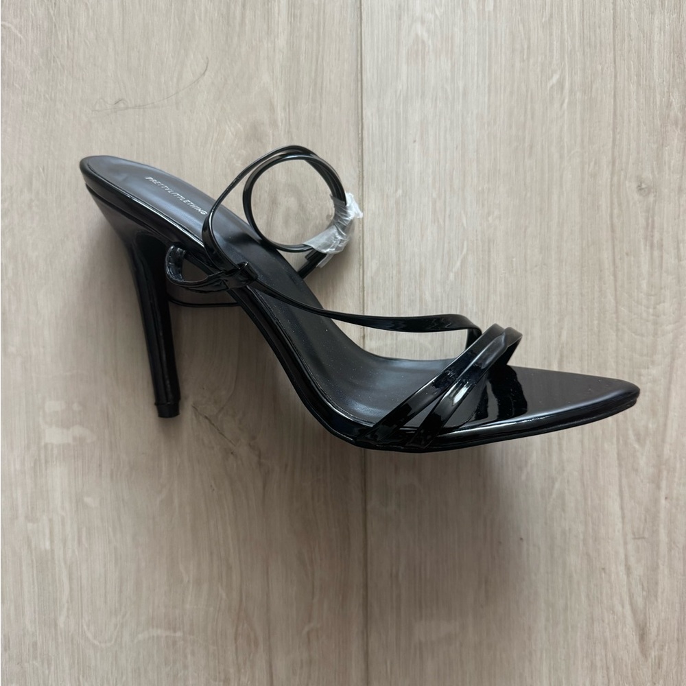 PrettyLittleThing Glossy Black Heels